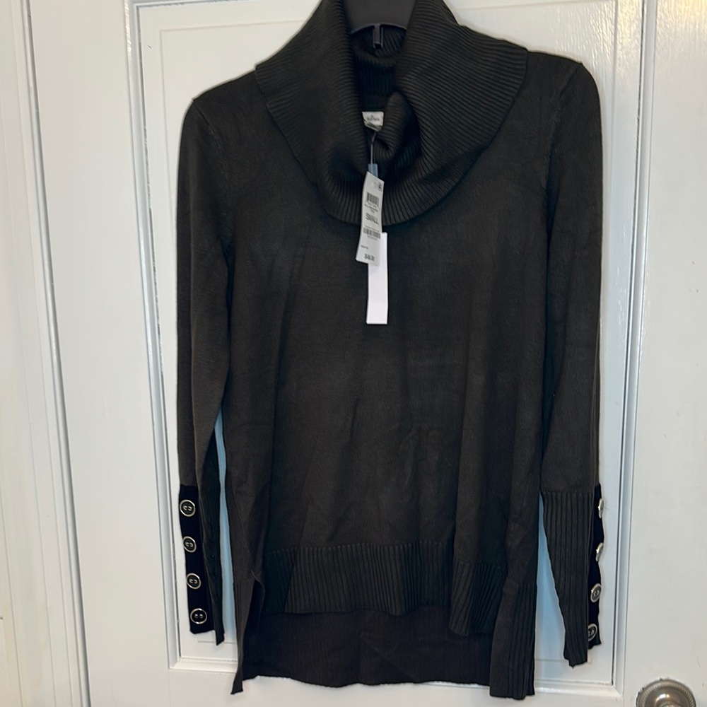 Melissa Paige Dark Olive‎ Green Sweater with Black Button Sleeve size S NWT